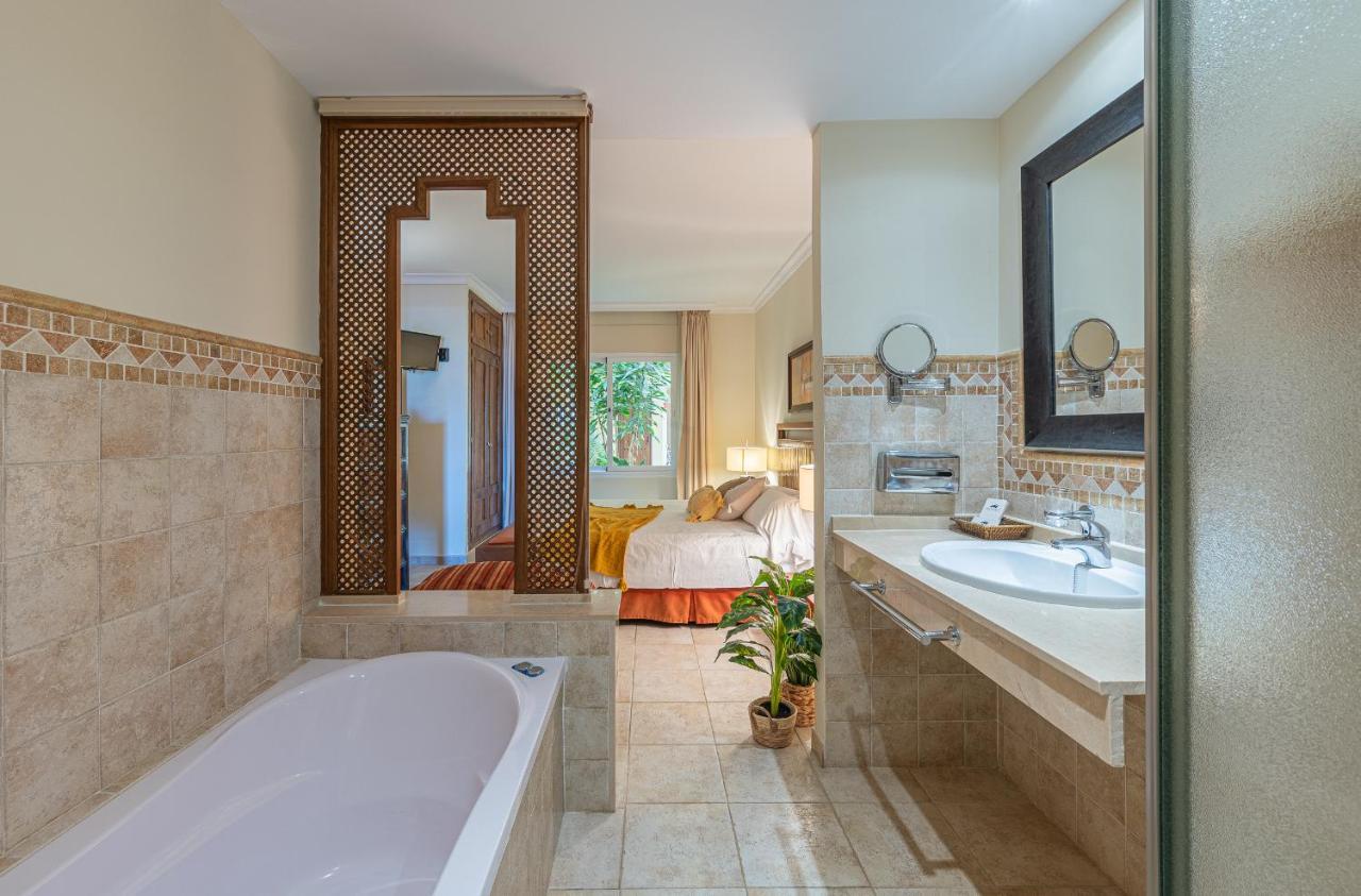 Mijas Costa, Apartment Near To Beach, Wyndham มาลากา ภายนอก รูปภาพ